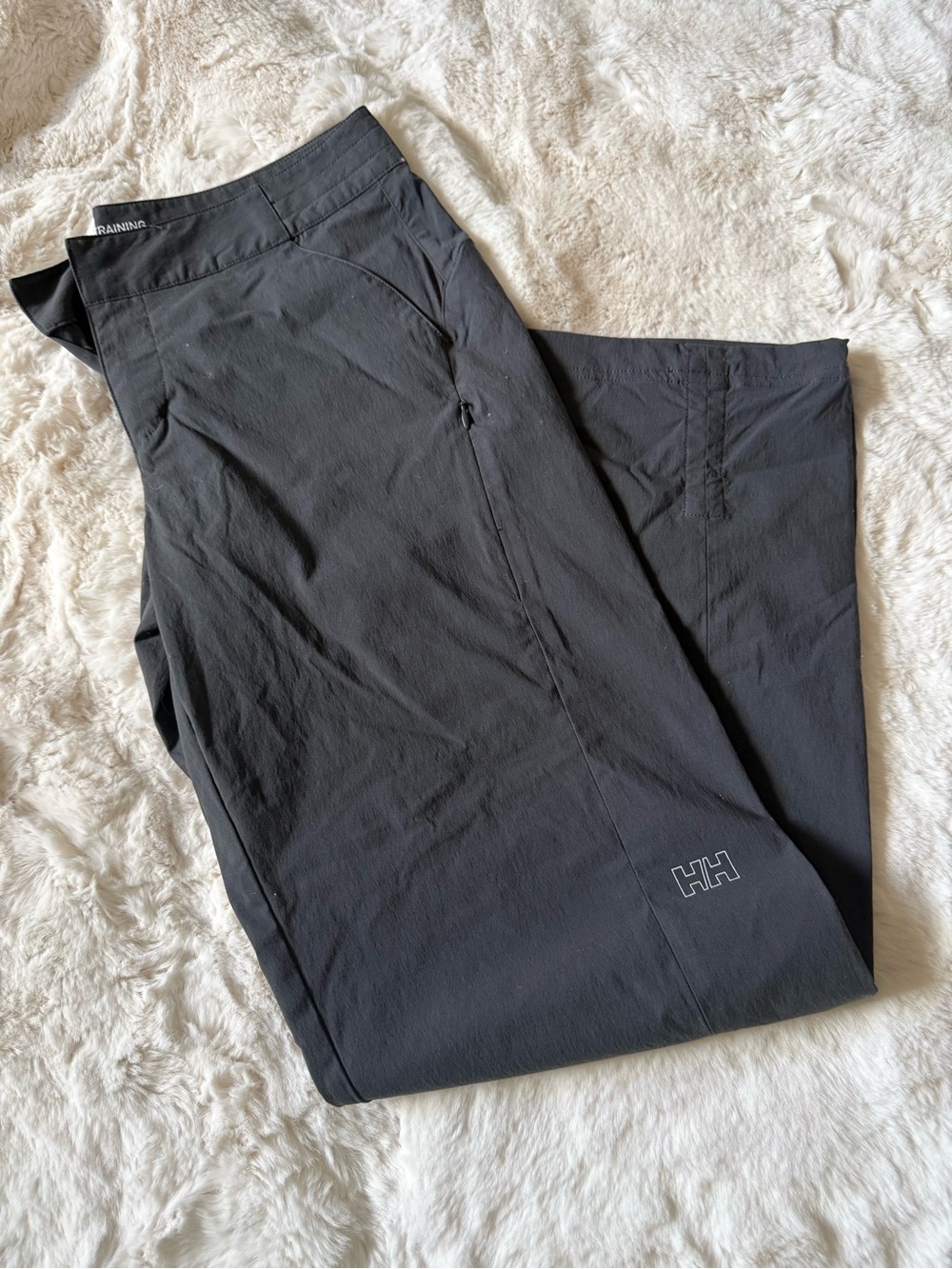 Helly Hansen Dark Gray Active Wear Pants - Size 31